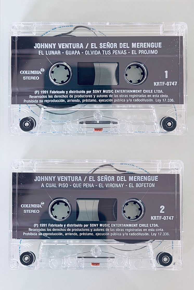 JOHNNY VENTURA EL SEÑOR DEL MERENGUE - vista posterior
