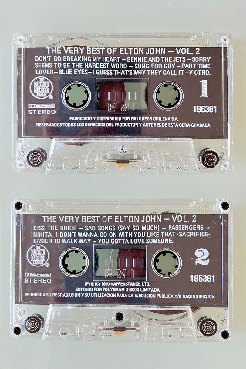 ELTON JOHN THE VERY BEST OF - vista posterior